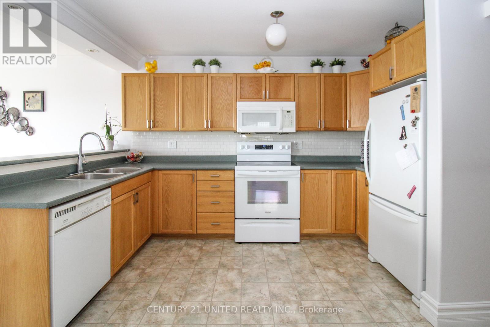 1079 Baker Street, Peterborough (Northcrest Ward 5), Ontario  K9H 7R3 - Photo 12 - X13041580