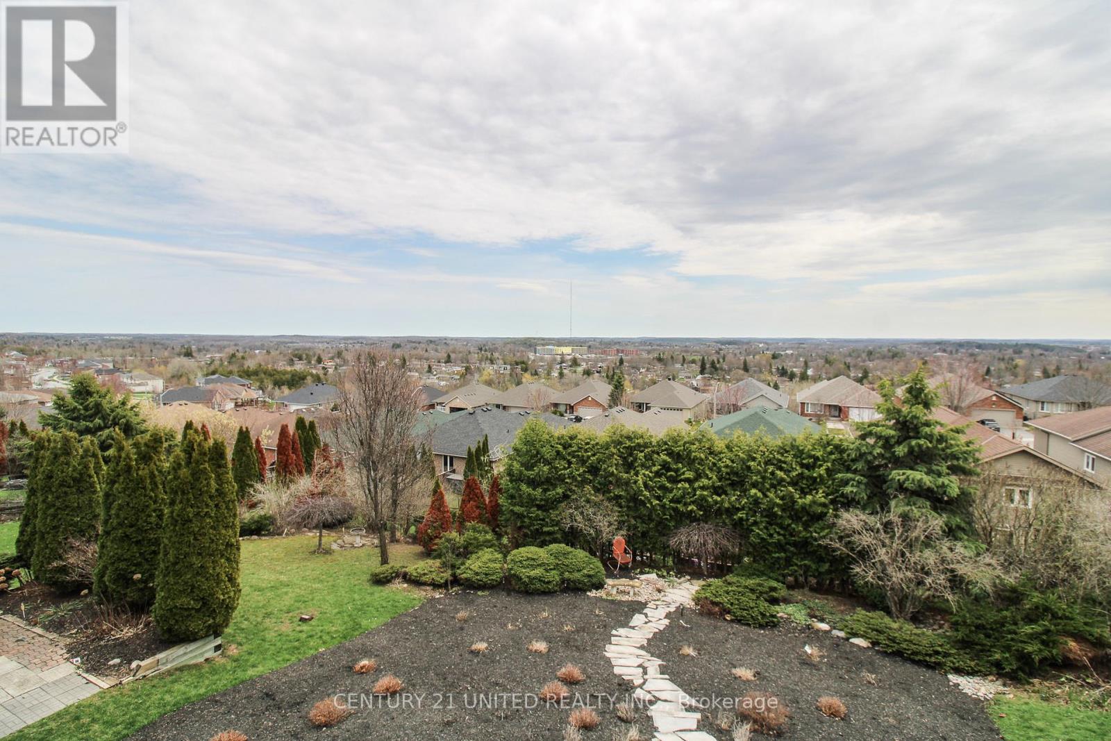 1079 Baker Street, Peterborough (Northcrest Ward 5), Ontario  K9H 7R3 - Photo 15 - X13041580