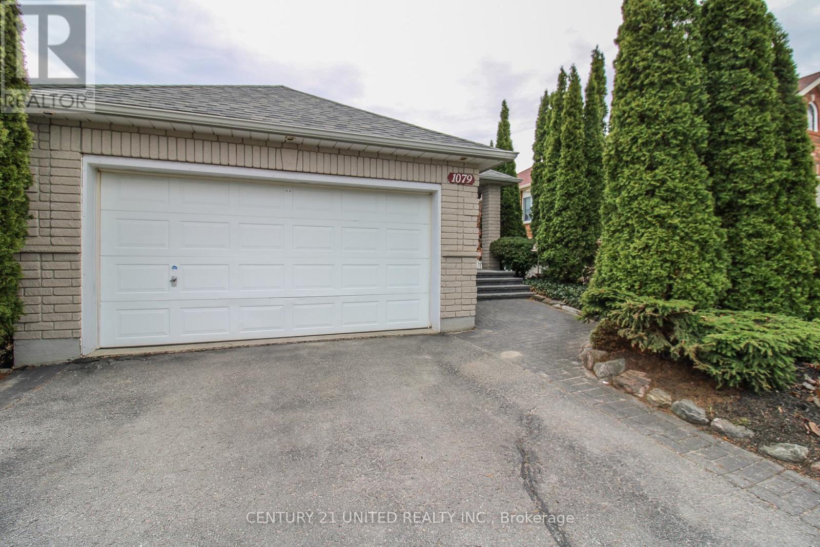 1079 Baker Street, Peterborough (Northcrest Ward 5), Ontario  K9H 7R3 - Photo 2 - X13041580