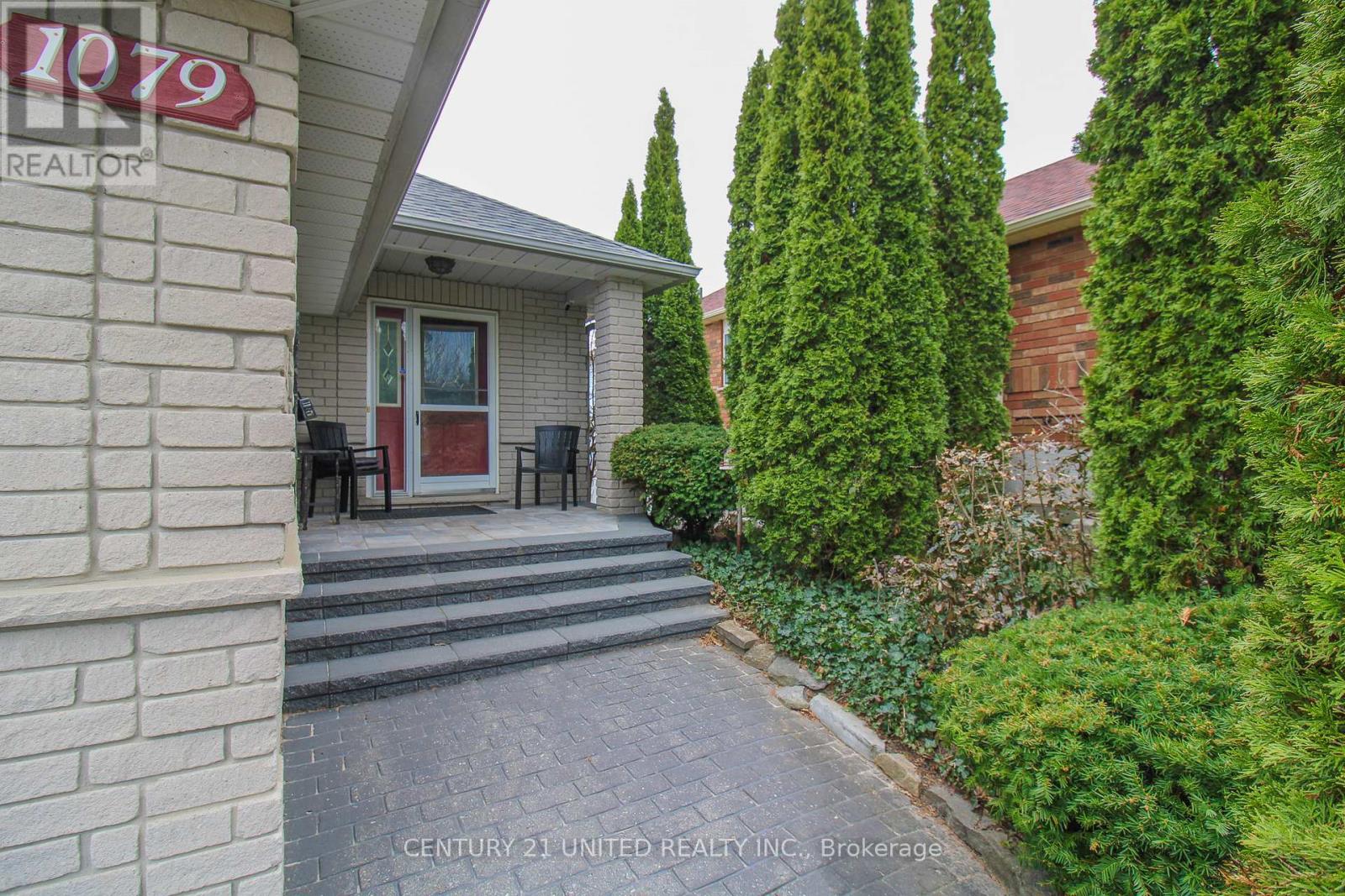 1079 Baker Street, Peterborough (Northcrest Ward 5), Ontario  K9H 7R3 - Photo 3 - X13041580
