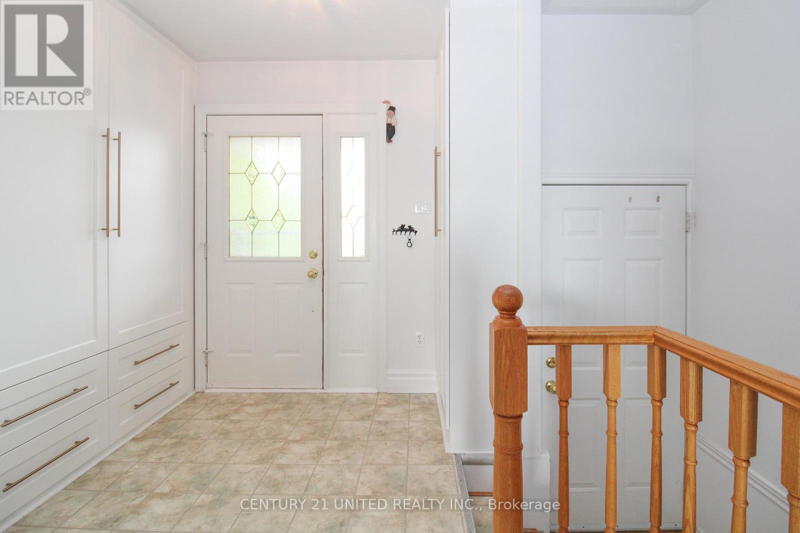 1079 Baker Street, Peterborough (Northcrest Ward 5), Ontario  K9H 7R3 - Photo 6 - X13041580