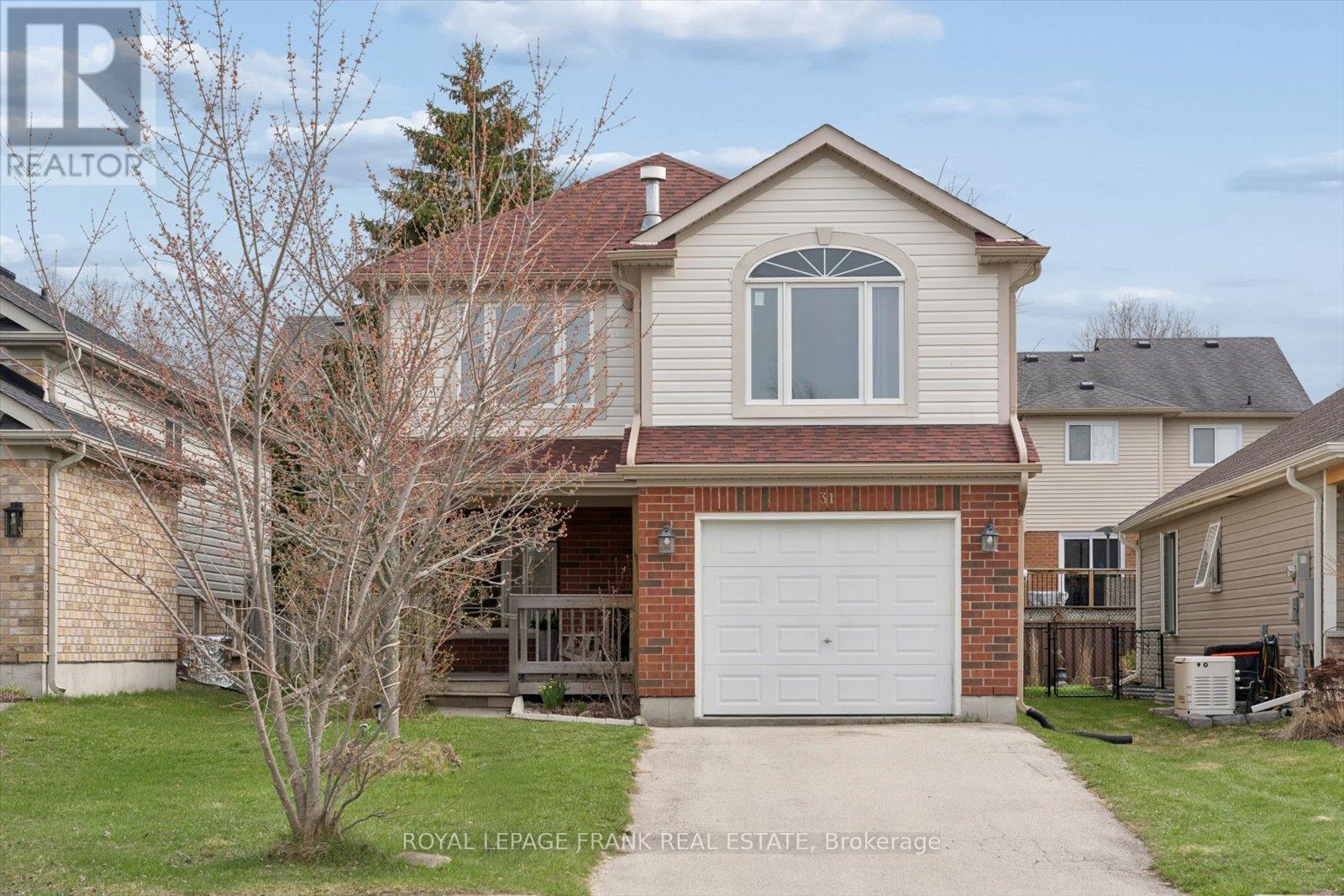 31 LANG COURT, kawartha lakes (lindsay), Ontario