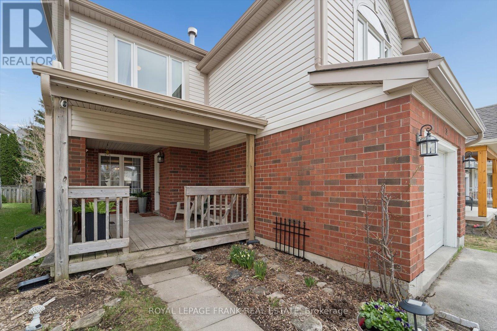 31 Lang Court, Kawartha Lakes (Lindsay), Ontario  K9V 6E5 - Photo 2 - X13041644