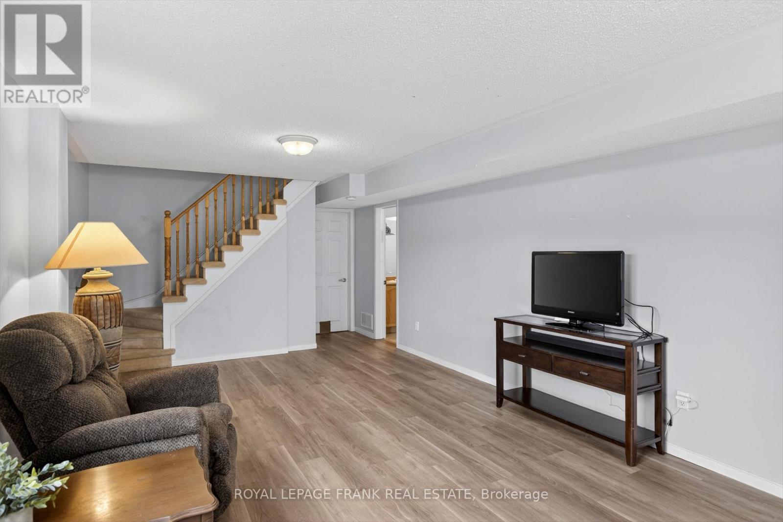 1345 Eagle Crescent, Peterborough (Monaghan Ward 2), Ontario  K9K 2K7 - Photo 24 - X13041924