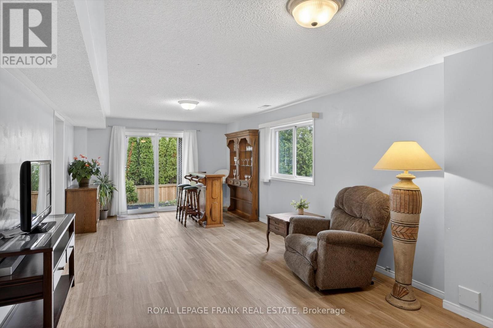 1345 Eagle Crescent, Peterborough (Monaghan Ward 2), Ontario  K9K 2K7 - Photo 25 - X13041924