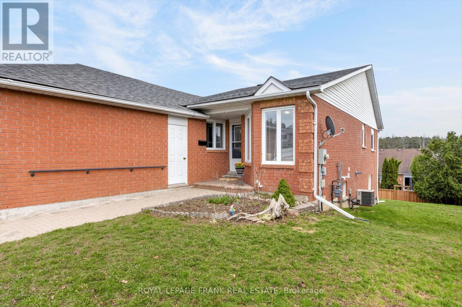 1345 Eagle Crescent, Peterborough (Monaghan Ward 2), Ontario  K9K 2K7 - Photo 34 - X13041924
