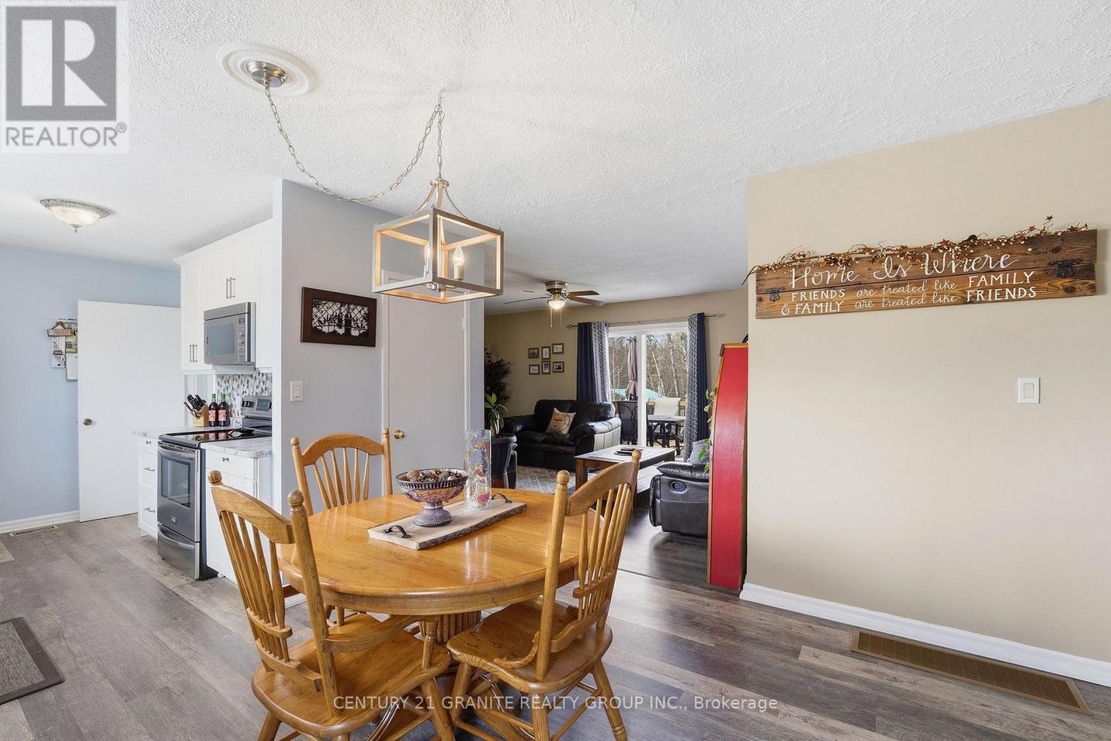 66 Sprucedale Street, Highlands East (Bicroft Ward), Ontario  K0L 1M0 - Photo 8 - X13042472