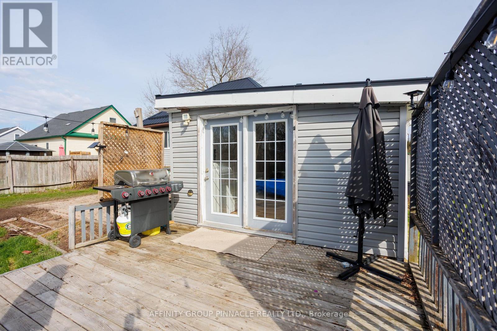 8 Mary Street W, Kawartha Lakes (Omemee), Ontario  K0L 2W0 - Photo 20 - X13042550