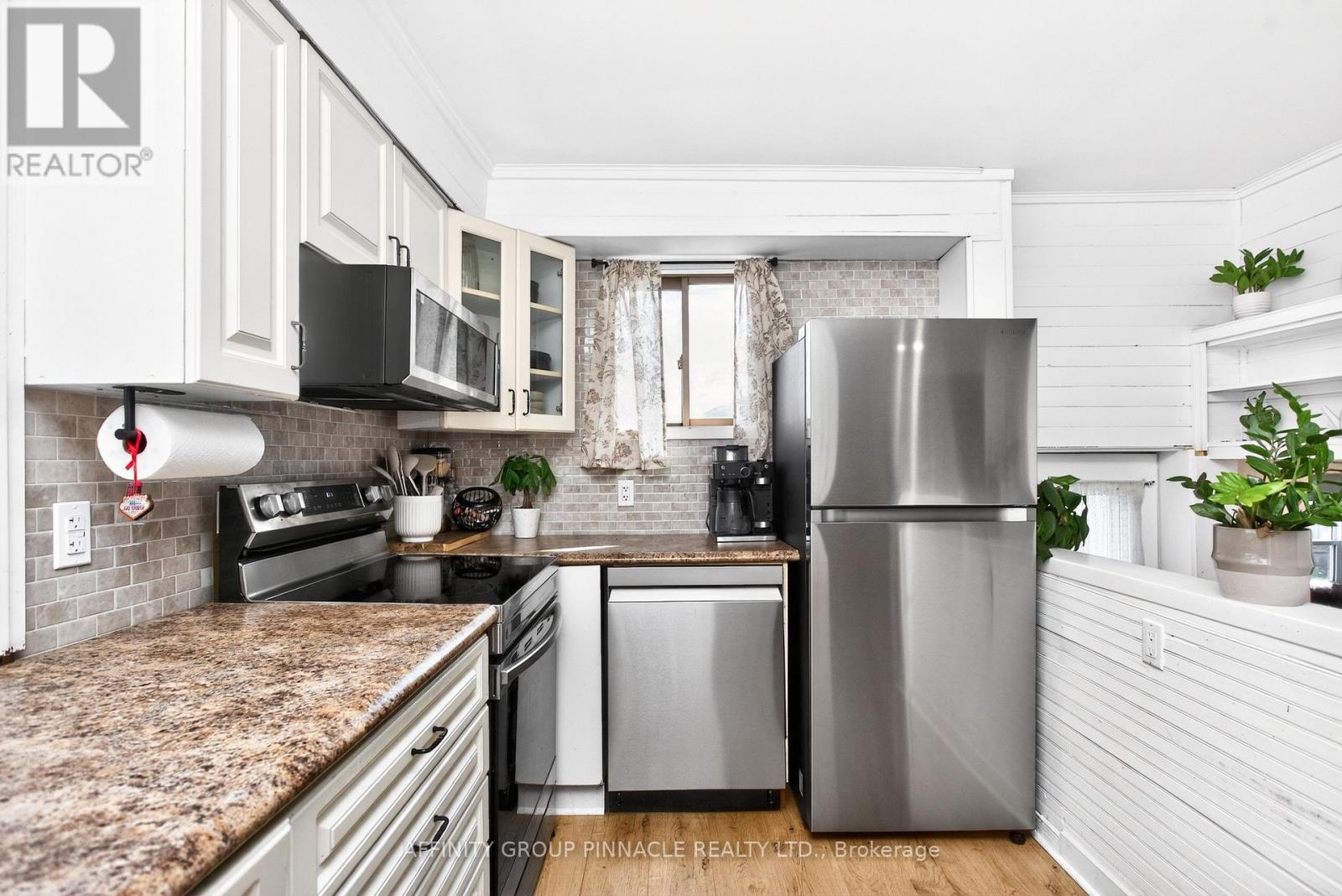 8 Mary Street W, Kawartha Lakes (Omemee), Ontario  K0L 2W0 - Photo 7 - X13042550