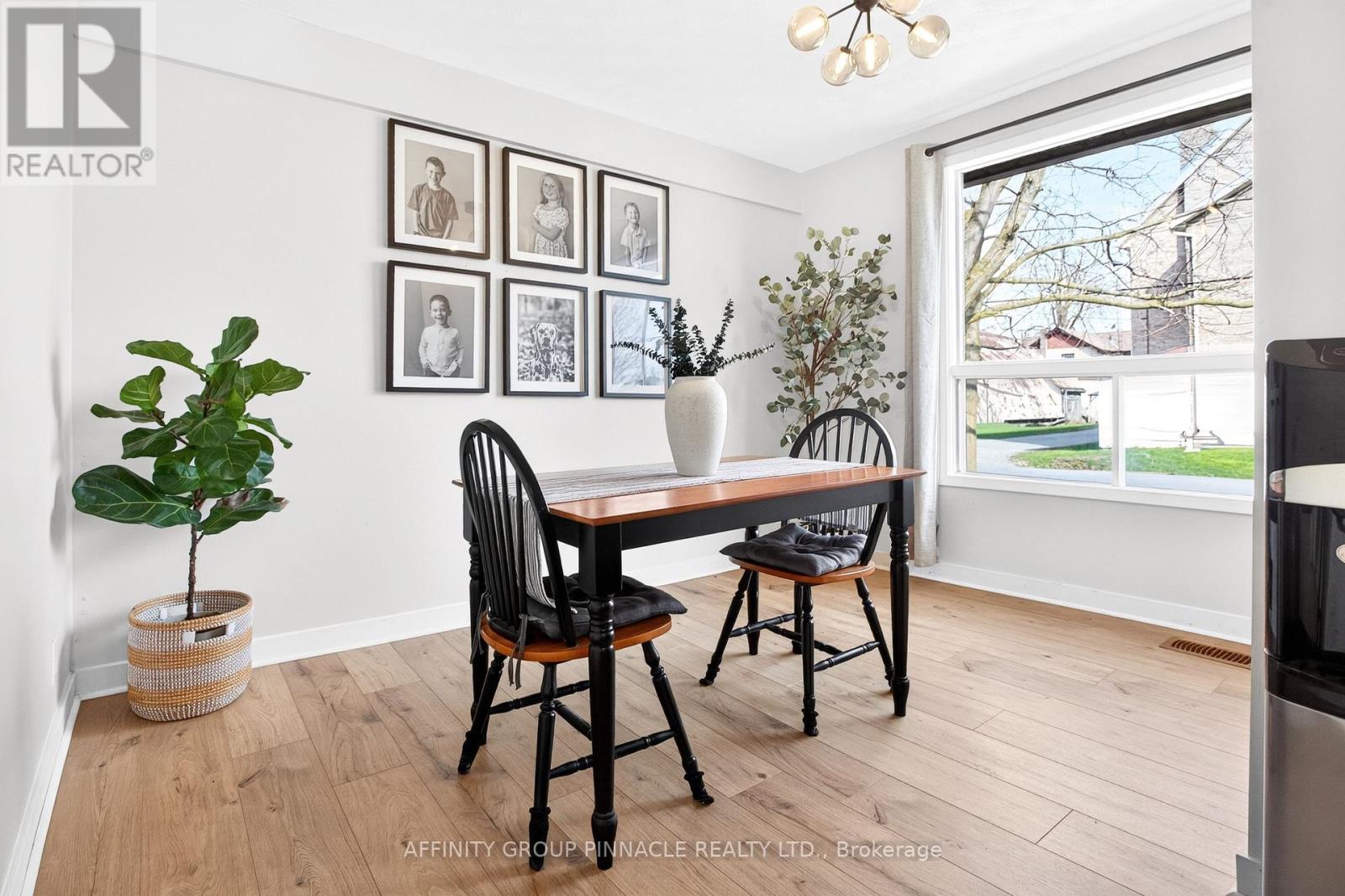 8 Mary Street W, Kawartha Lakes (Omemee), Ontario  K0L 2W0 - Photo 9 - X13042550