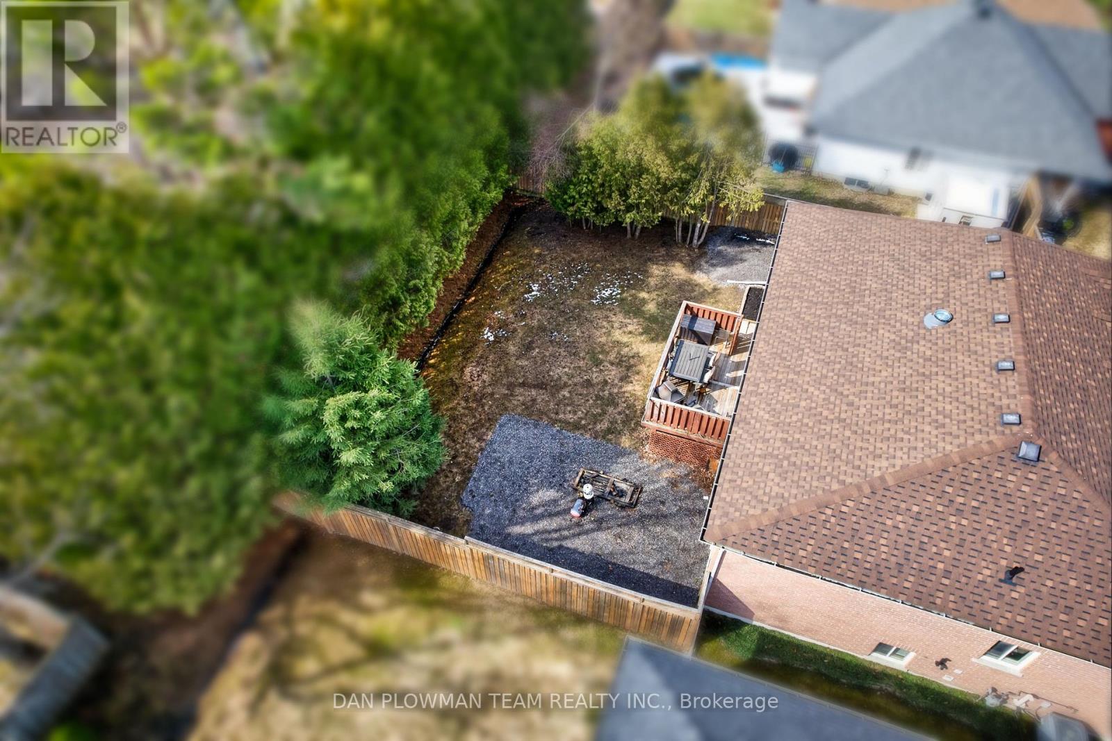 10 Springbank Road, Kawartha Lakes (Omemee), Ontario  K0L 2W0 - Photo 37 - X13044510