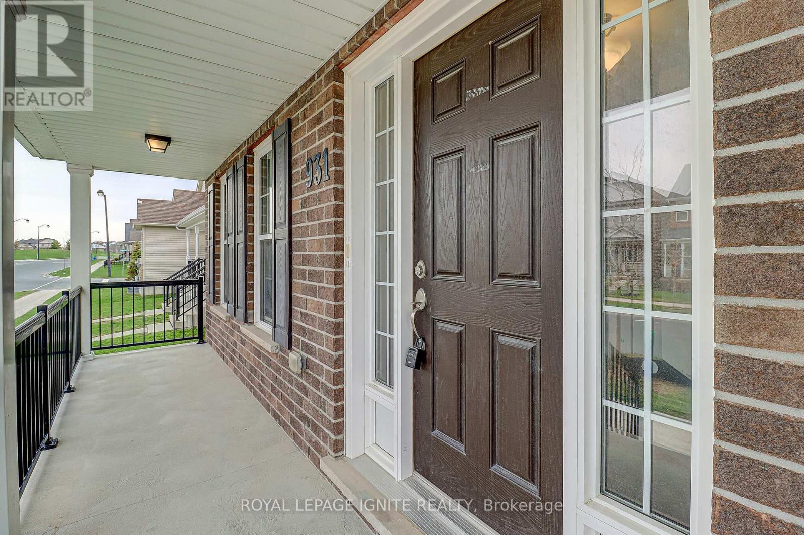 931 Broadway Boulevard, Peterborough (Northcrest Ward 5), Ontario  K9H 0J2 - Photo 3 - X13044650