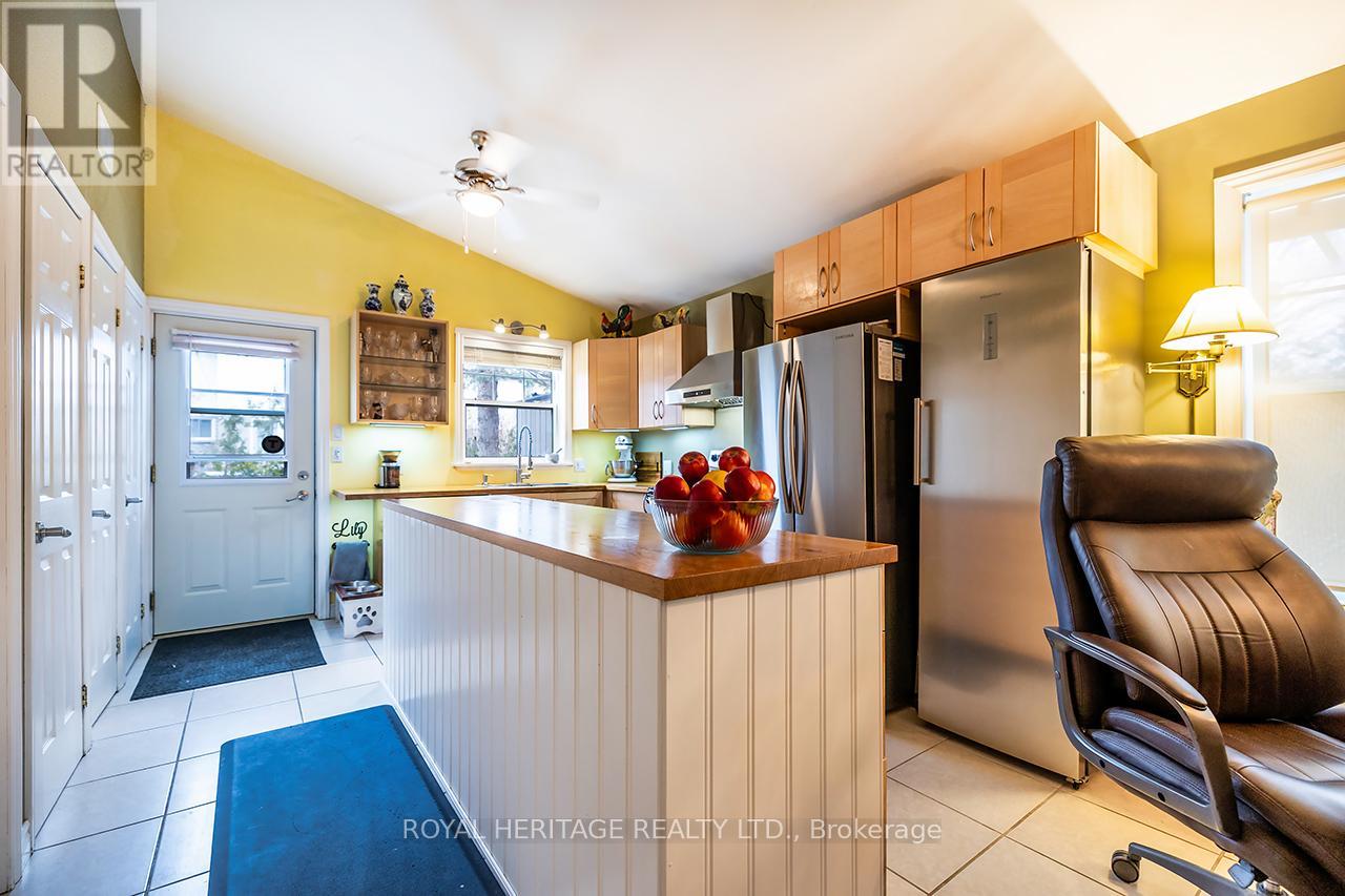 84 Nevin Avenue, Peterborough (Otonabee Ward 1), Ontario  K9J 6E8 - Photo 16 - X13044906