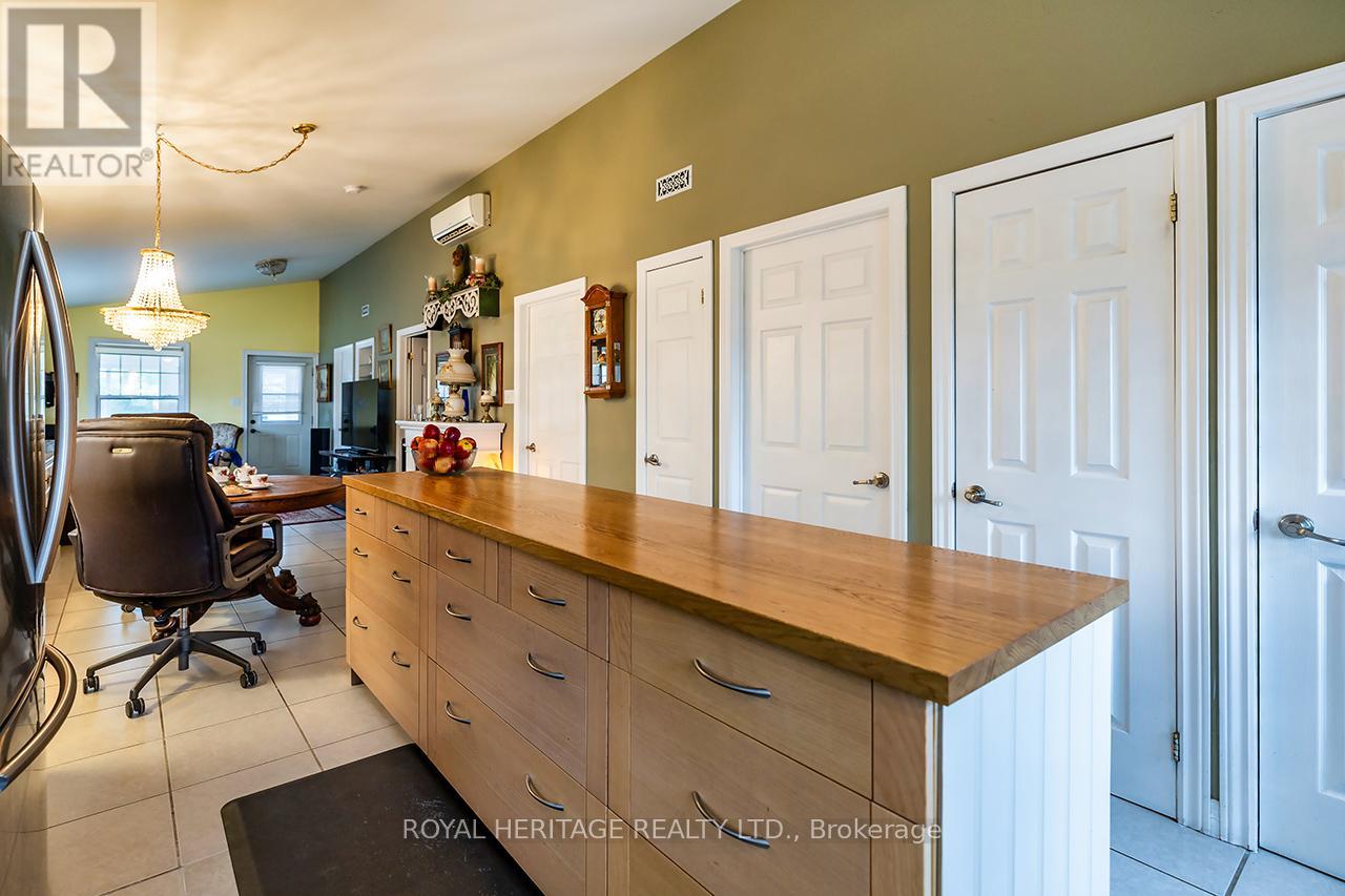 84 Nevin Avenue, Peterborough (Otonabee Ward 1), Ontario  K9J 6E8 - Photo 19 - X13044906