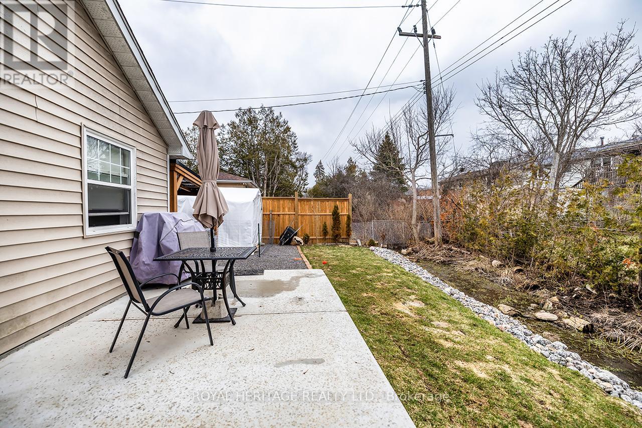 84 Nevin Avenue, Peterborough (Otonabee Ward 1), Ontario  K9J 6E8 - Photo 7 - X13044906