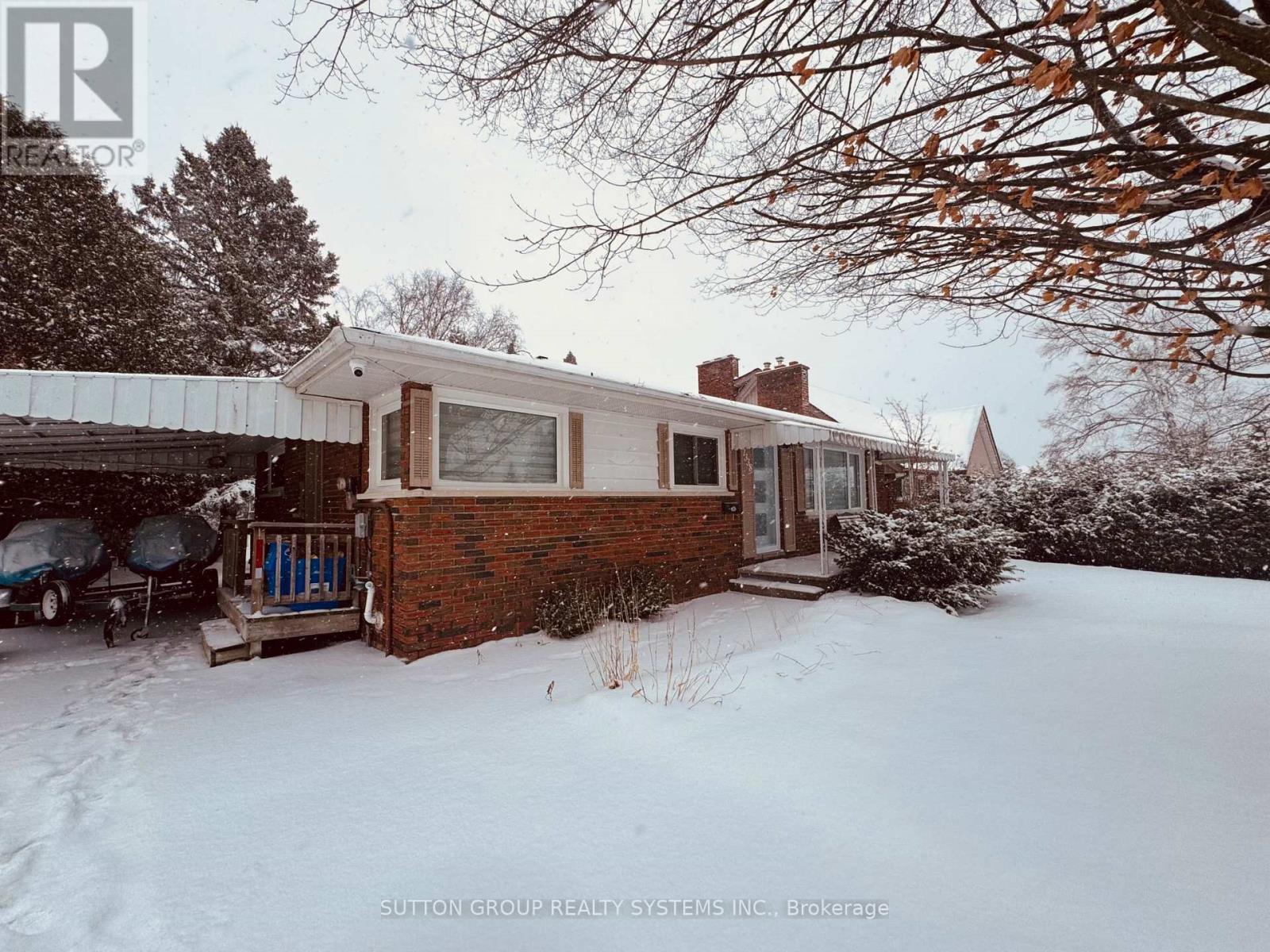 1338 Royal Drive, Peterborough (Northcrest Ward 5), Ontario  K9H 6R8 - Photo 2 - X13045206