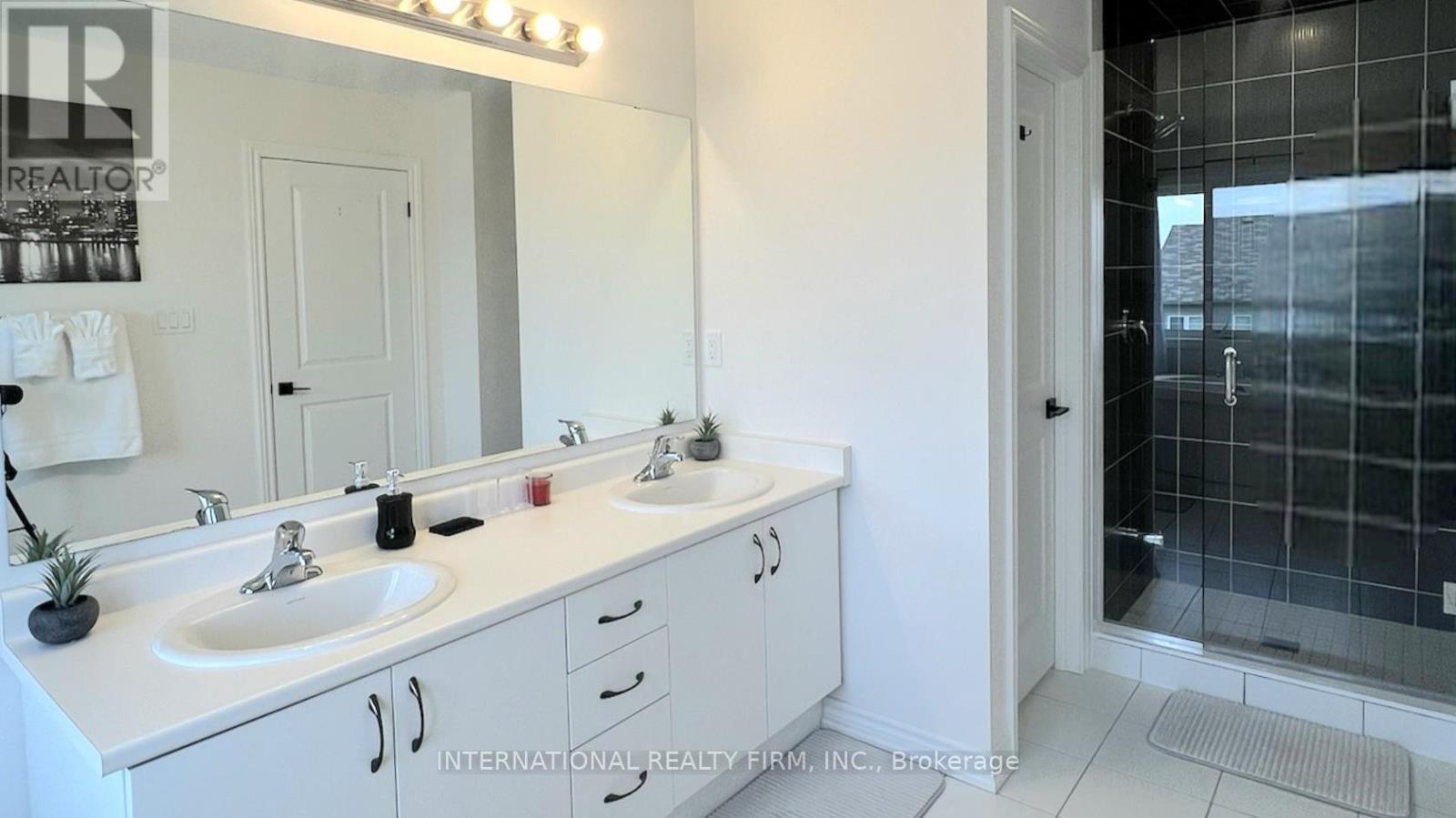 18 Hancock Crescent, Kawartha Lakes (Lindsay), Ontario  K9V 0P2 - Photo 17 - X13045240