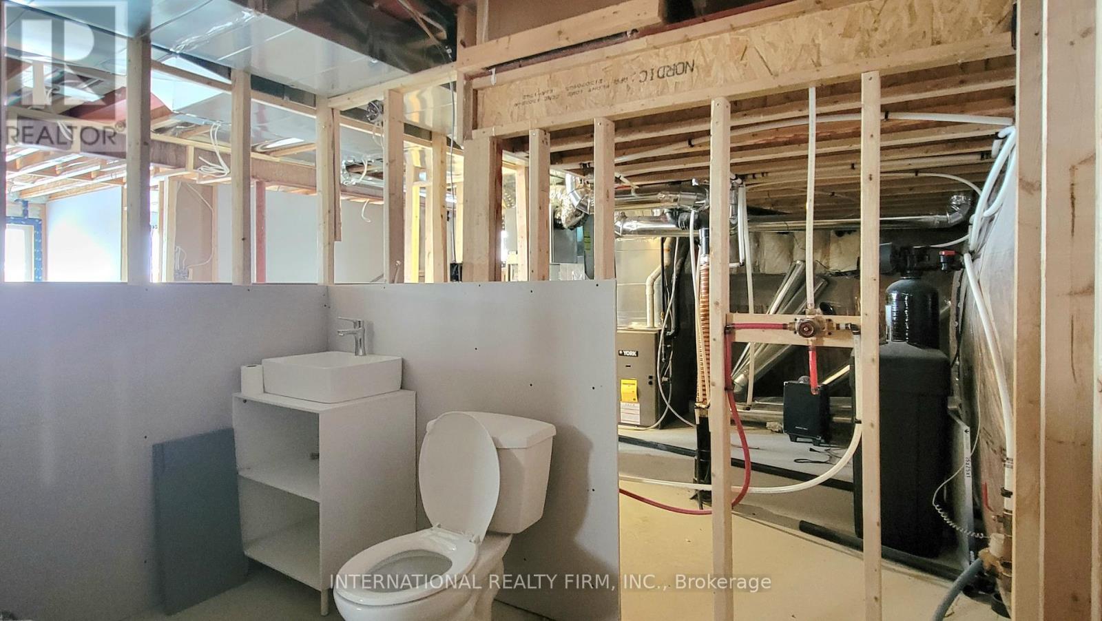 18 Hancock Crescent, Kawartha Lakes (Lindsay), Ontario  K9V 0P2 - Photo 24 - X13045240