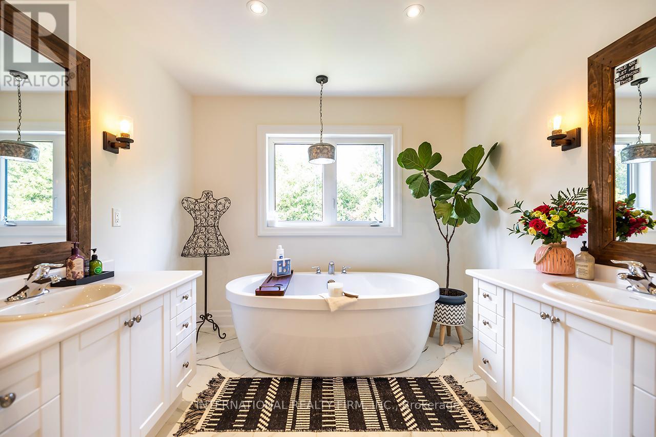 82 Hennessey Crescent, Kawartha Lakes (Lindsay), Ontario  K9V 0P4 - Photo 35 - X13045564