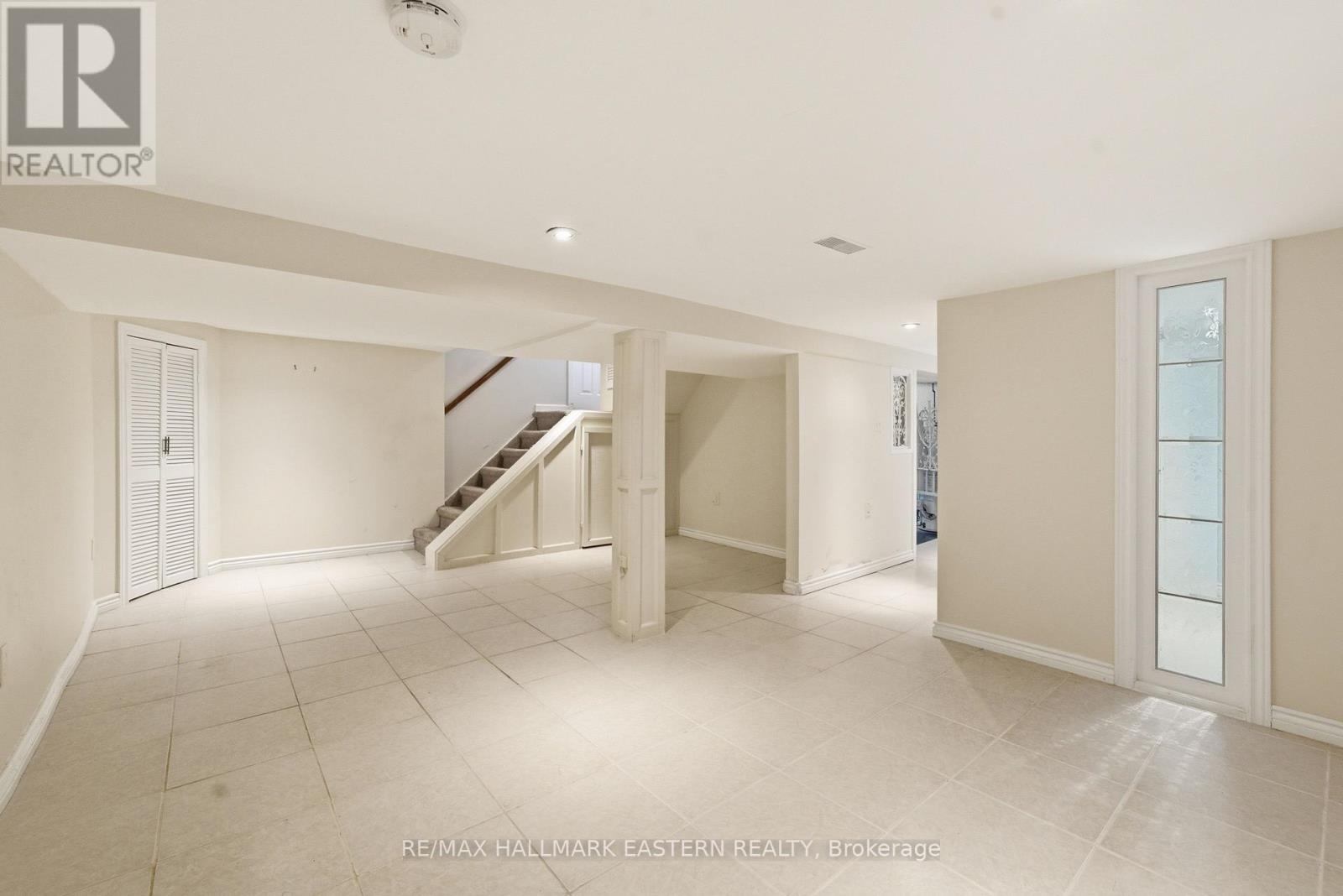 556 Douglas Avenue, Peterborough (Town Ward 3), Ontario  K9J 4L1 - Photo 32 - X13045974