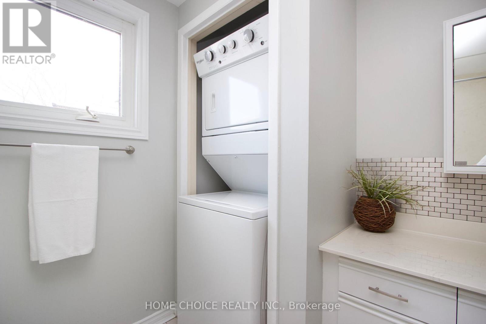 8 Loyalist Court, Clarington (Bowmanville), Ontario  L1B 1A8 - Photo 27 - E13046006