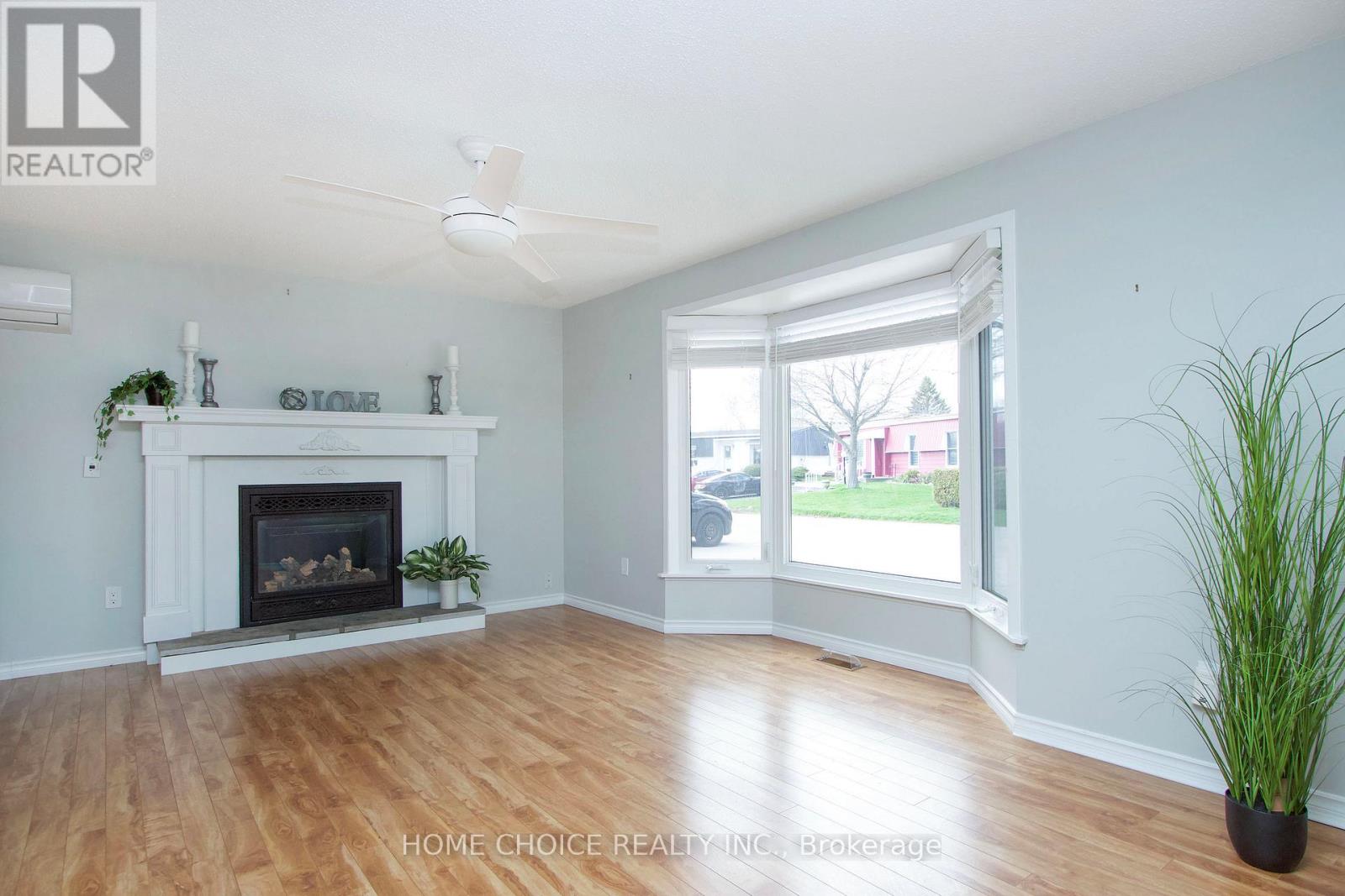 8 Loyalist Court, Clarington (Bowmanville), Ontario  L1B 1A8 - Photo 7 - E13046006