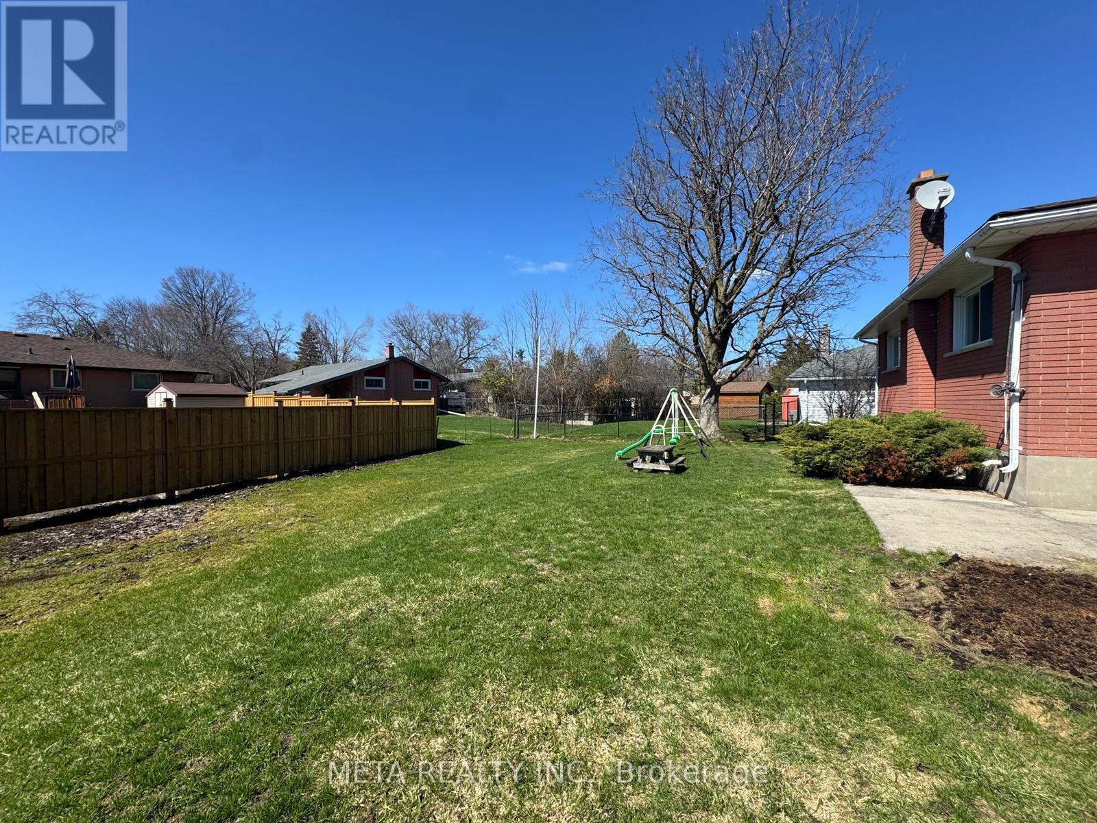 1179 Trentway Vista, Peterborough (Northcrest Ward 5), Ontario  K9H 6N7 - Photo 40 - X13046068