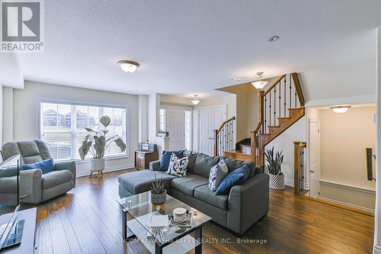 849 Broadway Boulevard, Peterborough (Northcrest Ward 5), Ontario  K9H 7T3 - Photo 6 - X13046394