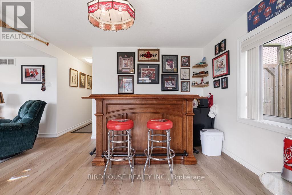 316 Blacksmith Way, Peterborough (Northcrest Ward 5), Ontario  K9L 0B5 - Photo 27 - X13046494