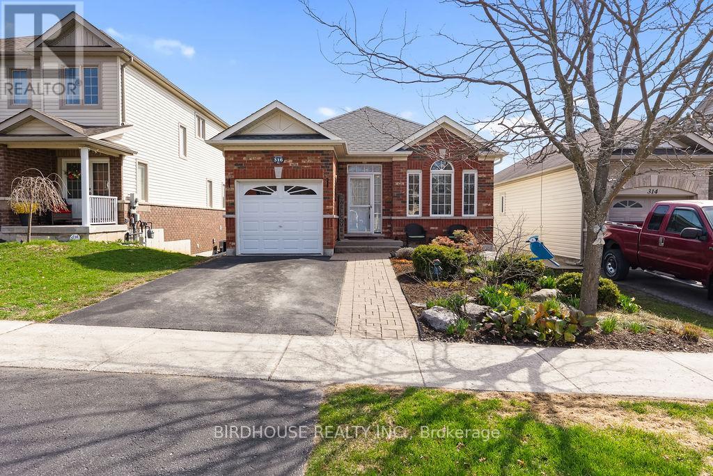 316 Blacksmith Way, Peterborough (Northcrest Ward 5), Ontario  K9L 0B5 - Photo 39 - X13046494