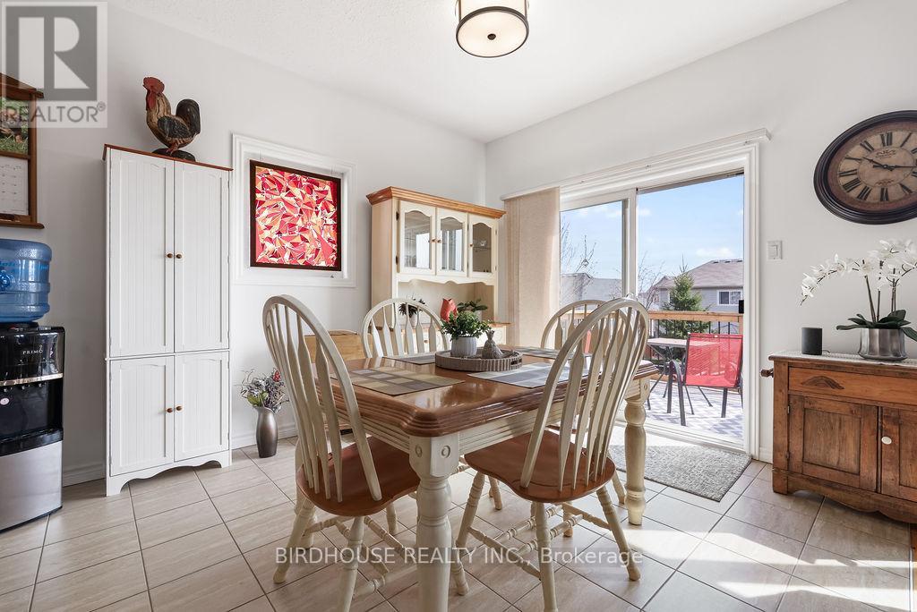 316 Blacksmith Way, Peterborough (Northcrest Ward 5), Ontario  K9L 0B5 - Photo 9 - X13046494