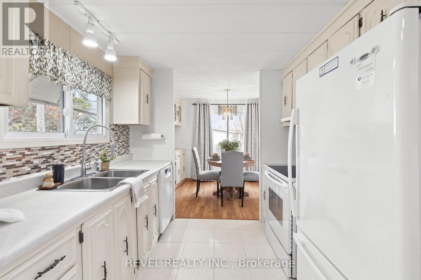 7 Macal Drive, Kawartha Lakes (Lindsay), Ontario  K9V 0H5 - Photo 19 - X13046516