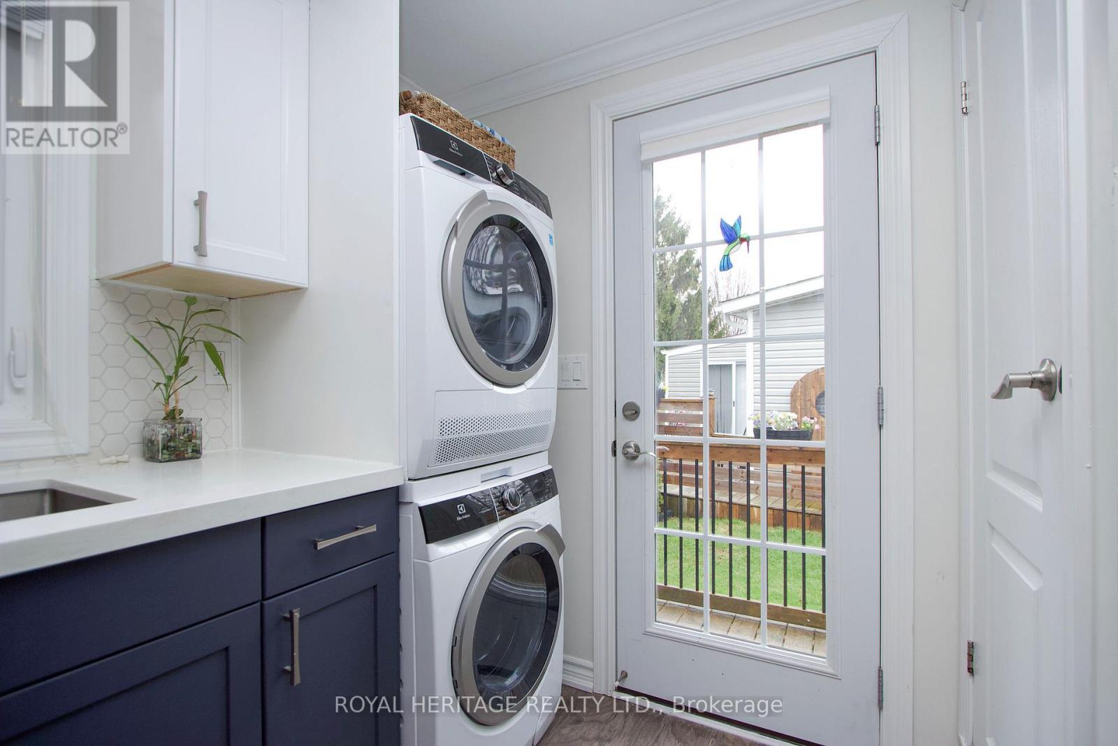 209 Wilmot Trail, Clarington (Newcastle), Ontario  L1B 1A9 - Photo 15 - E13046566