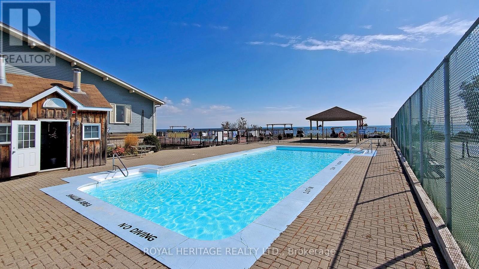 209 Wilmot Trail, Clarington (Newcastle), Ontario  L1B 1A9 - Photo 40 - E13046566