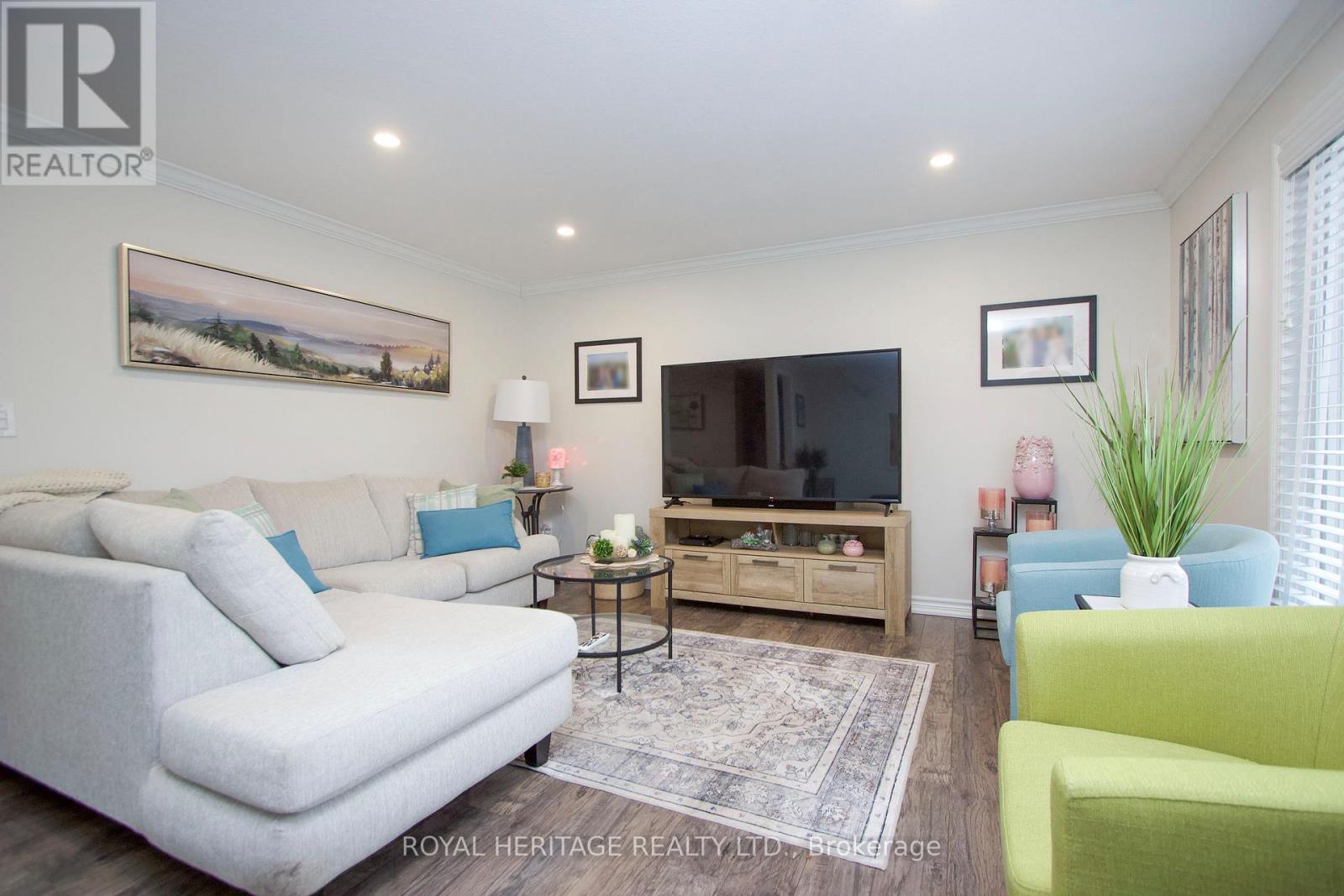 209 Wilmot Trail, Clarington (Newcastle), Ontario  L1B 1A9 - Photo 5 - E13046566