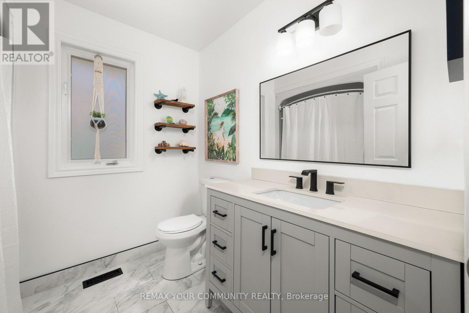 8 Champlain Boulevard, Kawartha Lakes (Lindsay), Ontario  K9V 0H9 - Photo 20 - X13046954