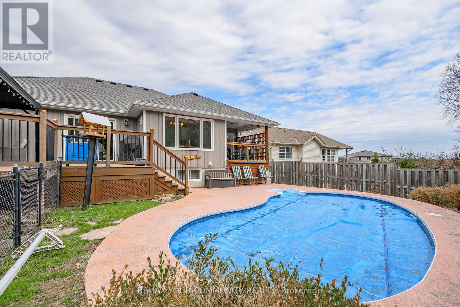 8 Champlain Boulevard, Kawartha Lakes (Lindsay), Ontario  K9V 0H9 - Photo 40 - X13046954