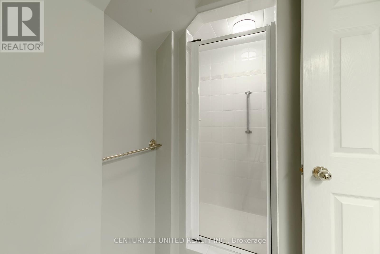 916 Valleyview Drive, Peterborough (Monaghan Ward 2), Ontario  K9J 6R1 - Photo 29 - X13047638