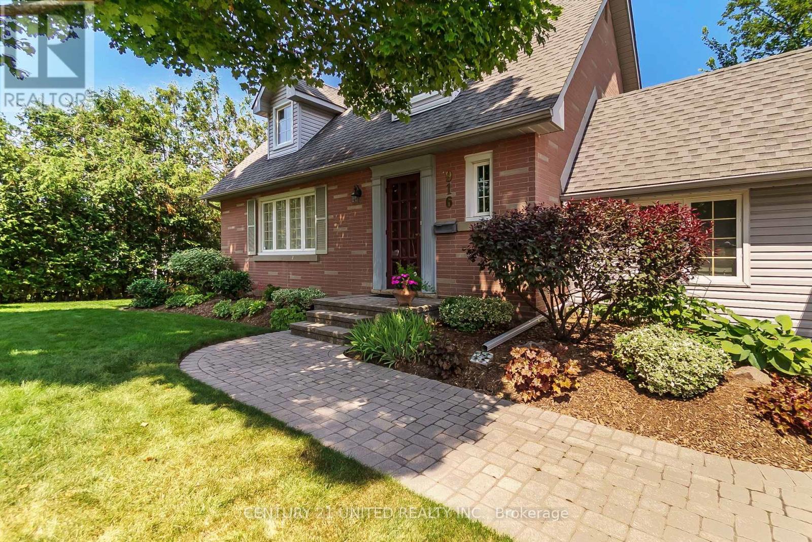 916 Valleyview Drive, Peterborough (Monaghan Ward 2), Ontario  K9J 6R1 - Photo 5 - X13047638