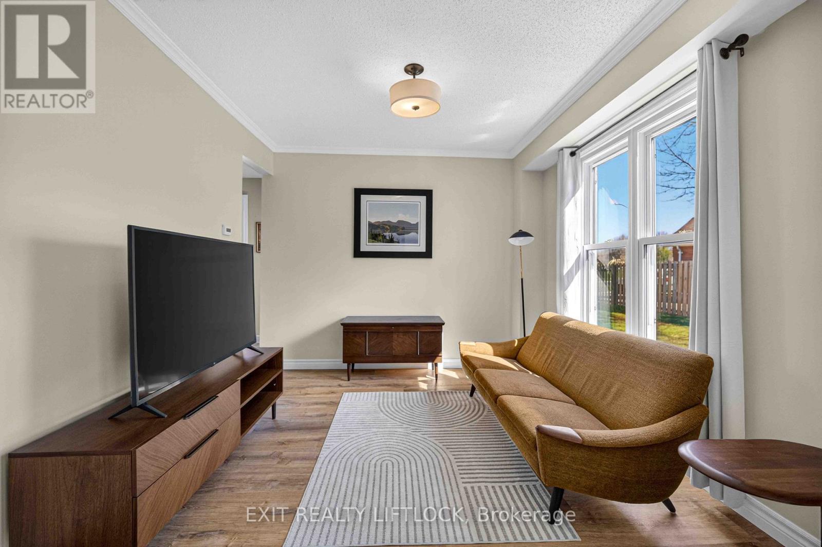 604 Wilfred Drive, Peterborough (Otonabee Ward 1), Ontario  K9K 2E6 - Photo 10 - X13047762