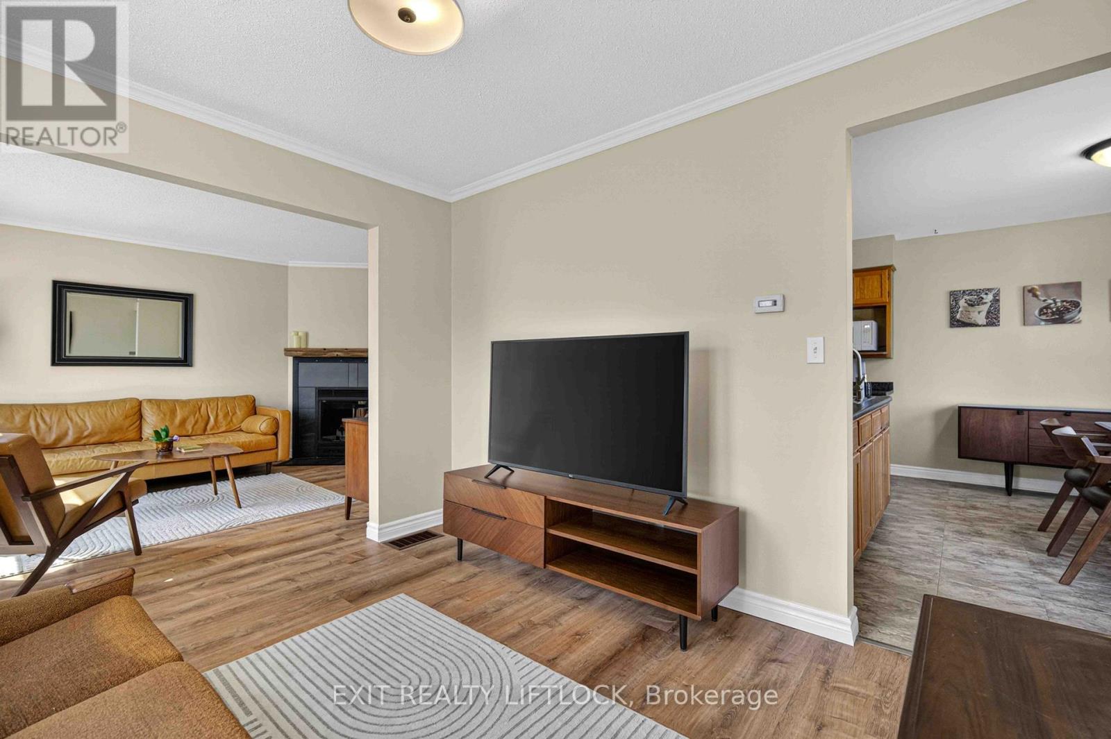 604 Wilfred Drive, Peterborough (Otonabee Ward 1), Ontario  K9K 2E6 - Photo 12 - X13047762