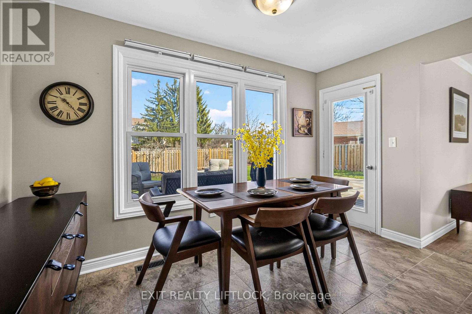 604 Wilfred Drive, Peterborough (Otonabee Ward 1), Ontario  K9K 2E6 - Photo 14 - X13047762