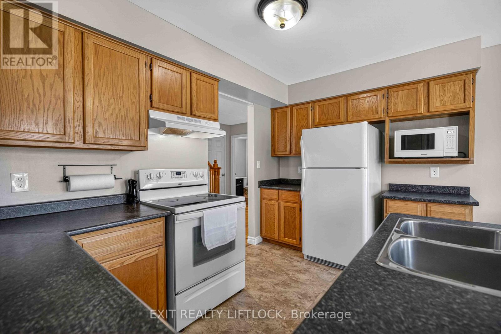 604 Wilfred Drive, Peterborough (Otonabee Ward 1), Ontario  K9K 2E6 - Photo 16 - X13047762