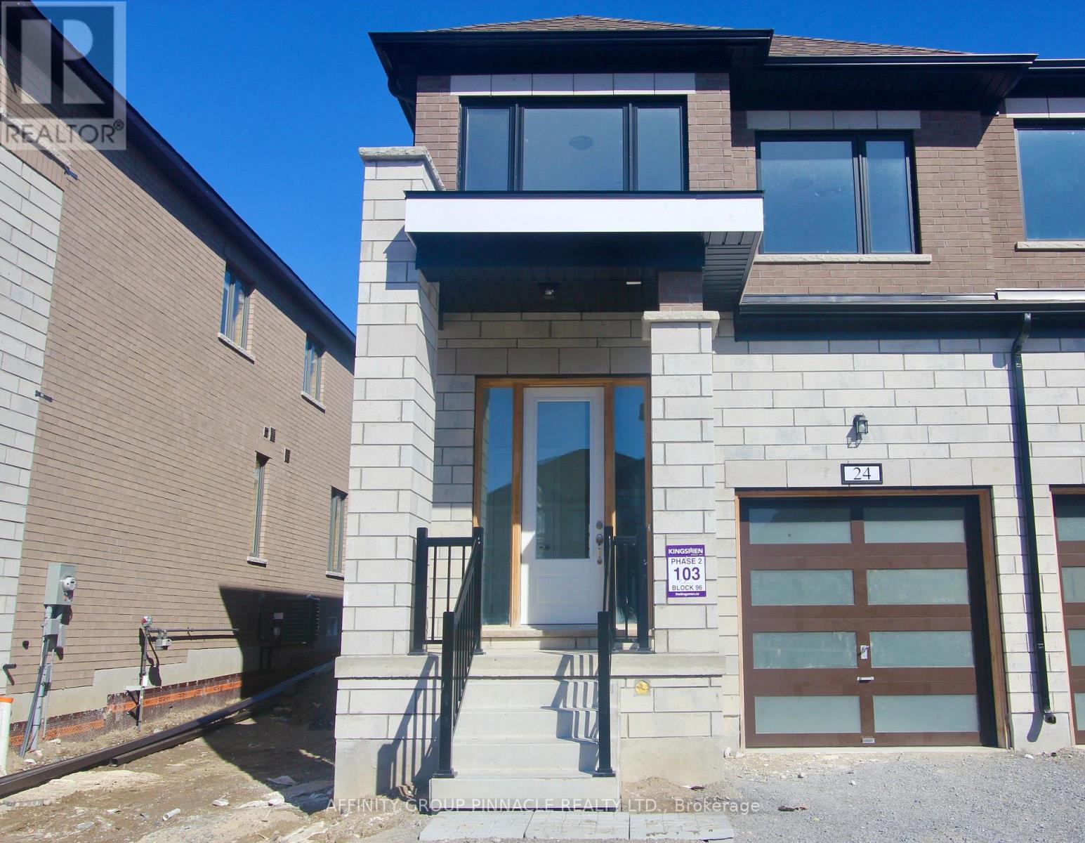 24 WALTERS STREET, kawartha lakes (lindsay), Ontario