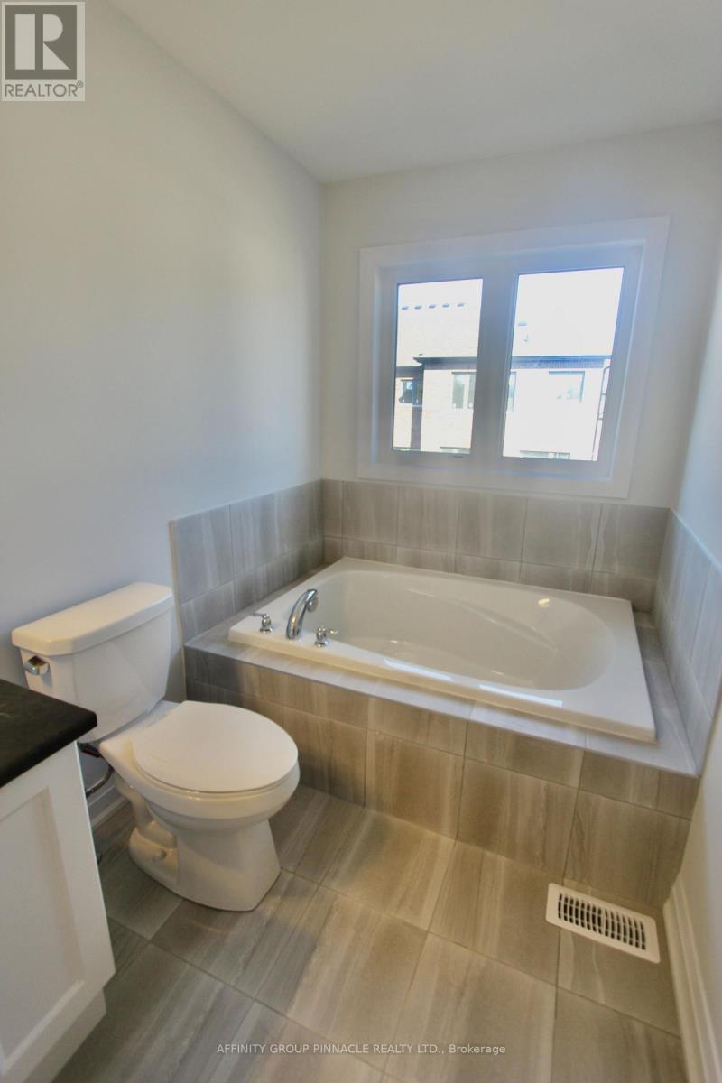 24 Walters Street, Kawartha Lakes (Lindsay), Ontario  K9V 0S2 - Photo 14 - X13047812