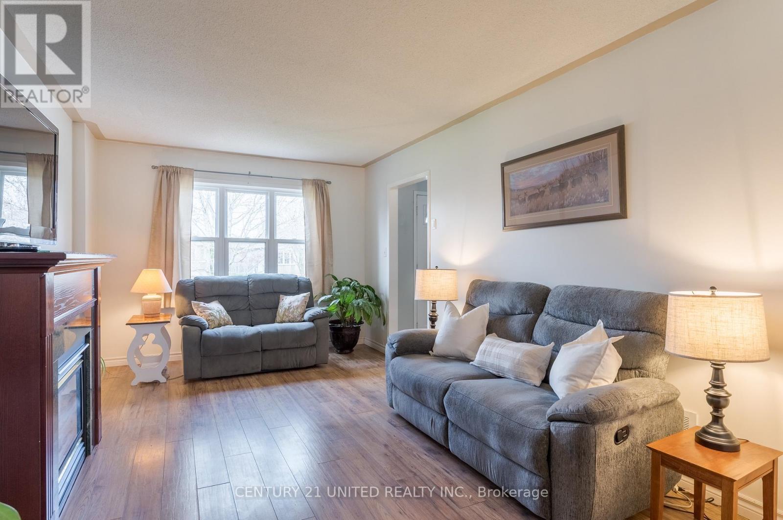 9 Brookside Street, Cavan Monaghan (Millbrook Village), Ontario  L0A 1G0 - Photo 10 - X13048190