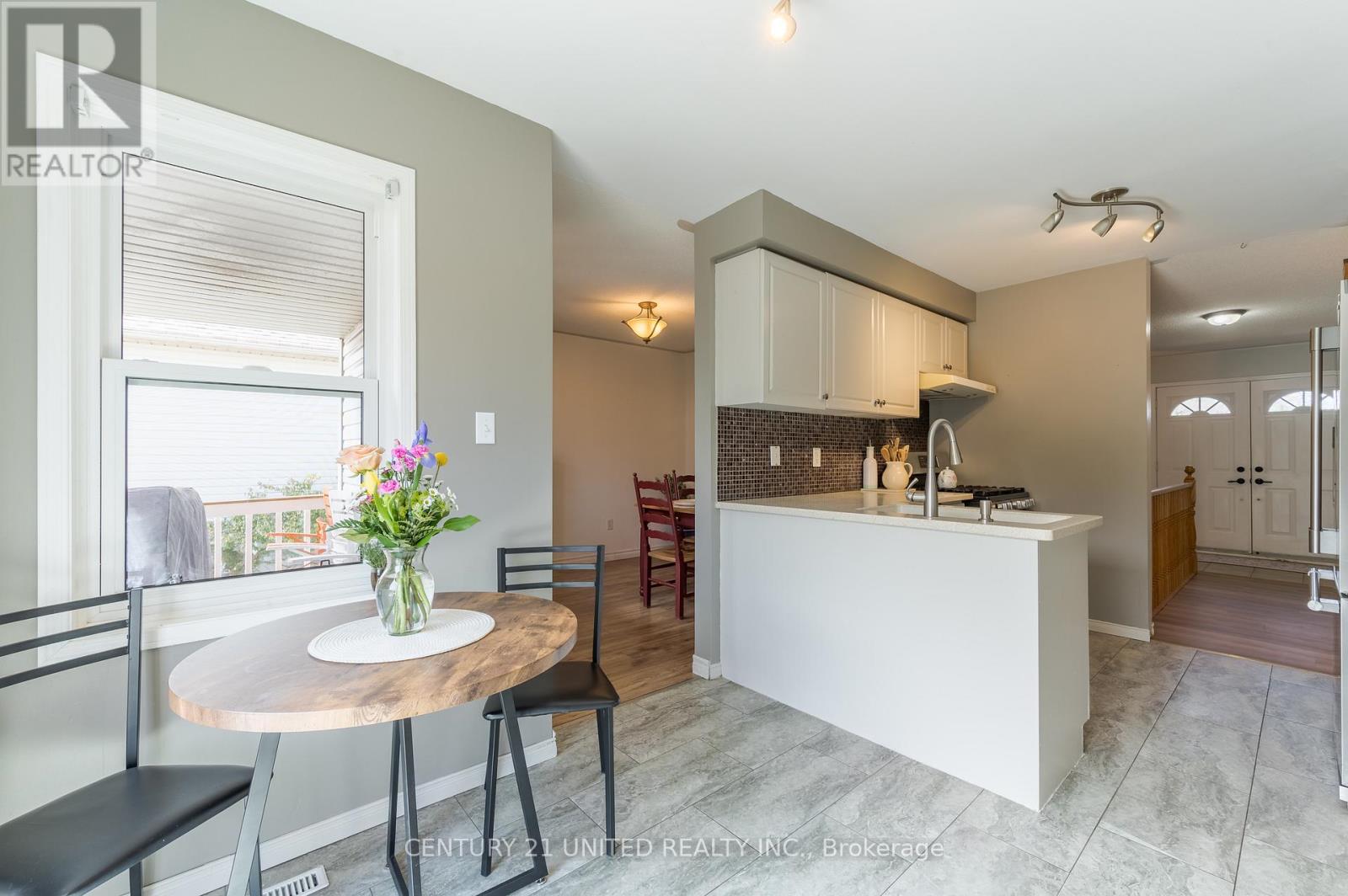 9 Brookside Street, Cavan Monaghan (Millbrook Village), Ontario  L0A 1G0 - Photo 6 - X13048190