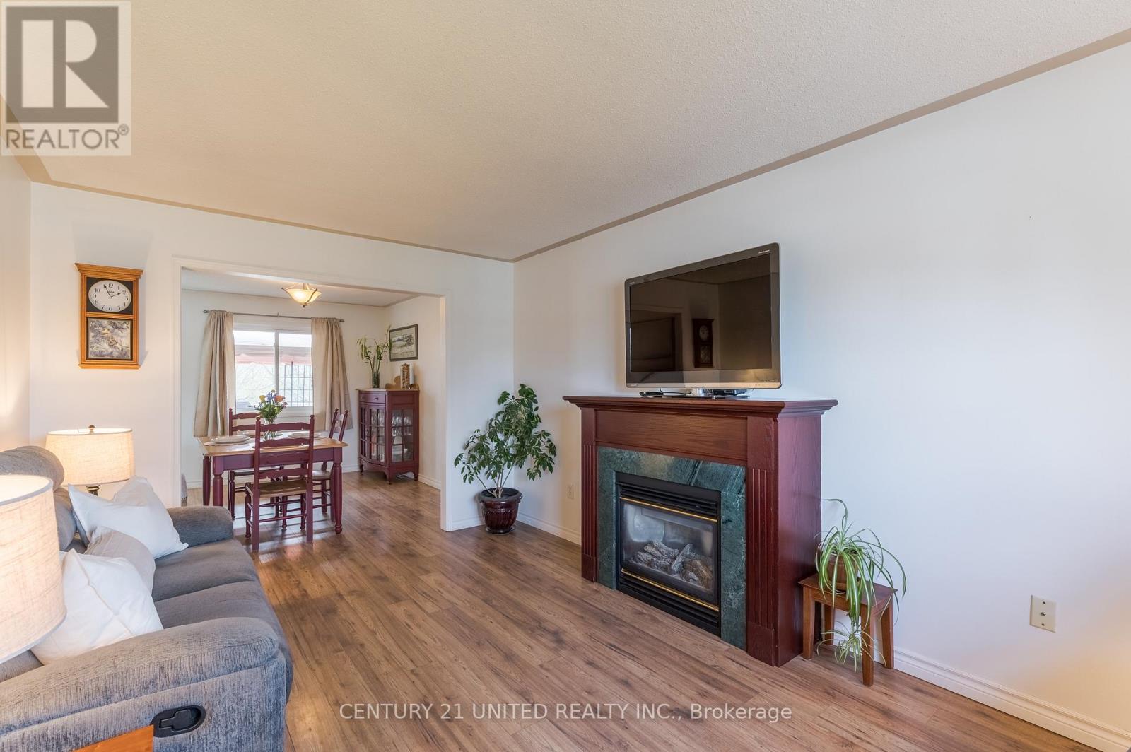 9 Brookside Street, Cavan Monaghan (Millbrook Village), Ontario  L0A 1G0 - Photo 8 - X13048190