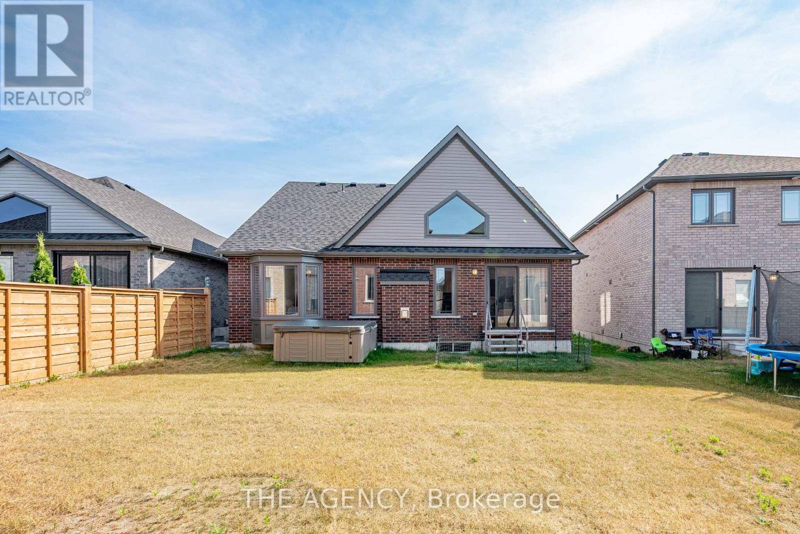 425 Melling Avenue, Peterborough (Northcrest Ward 5), Ontario  K9H 0J2 - Photo 39 - X13048356