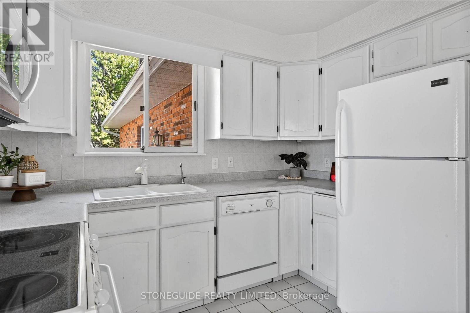 917 Tindle Court, Selwyn, Ontario  K9J 0C5 - Photo 16 - X13048970